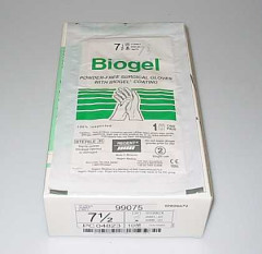 GUANTI STERILI BIOGEL-D S/POLV. 6,5 X10 PAIA