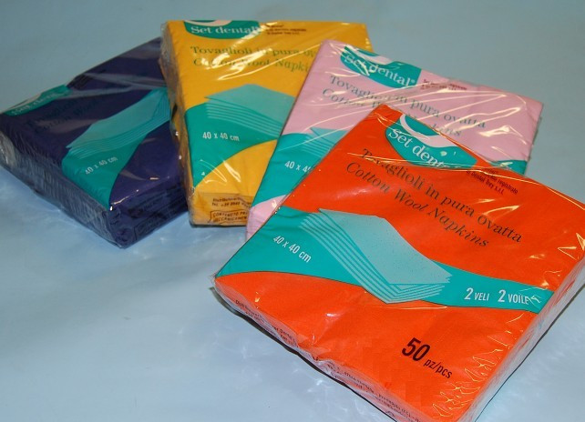 TOVAGLIOLI SET DENTAL 40X40 2 VELI X2400 COLORI ASSORTITI